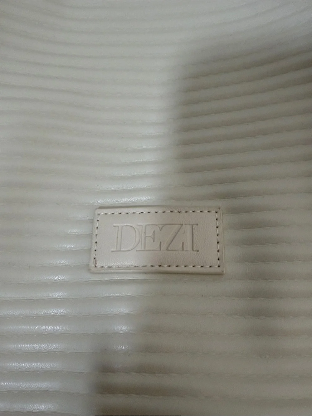 DEZI Cream Ribbed Cosmetic Crossbody Bag